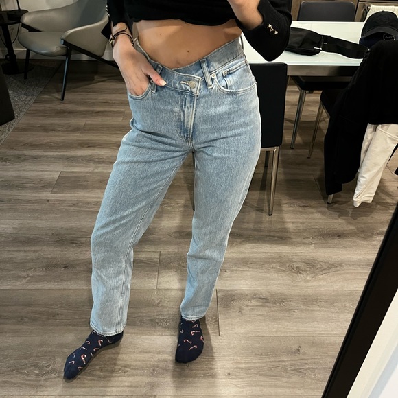 Crossed button jeans - Picture 3 of 4